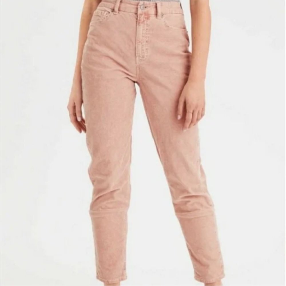 American Eagle Corduroy Mom Jean Light Pink Size 2 Regular
